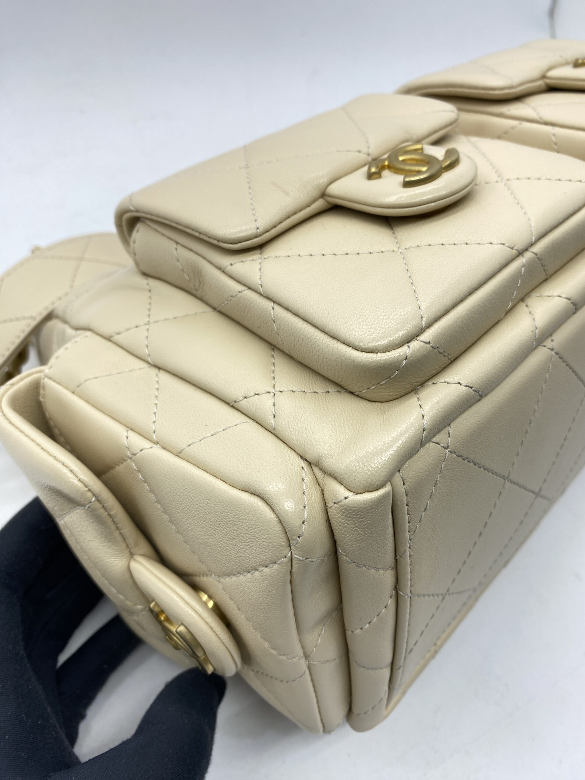 Hobo Maxi Lambskin Beige