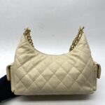 Hobo Maxi Lambskin Beige