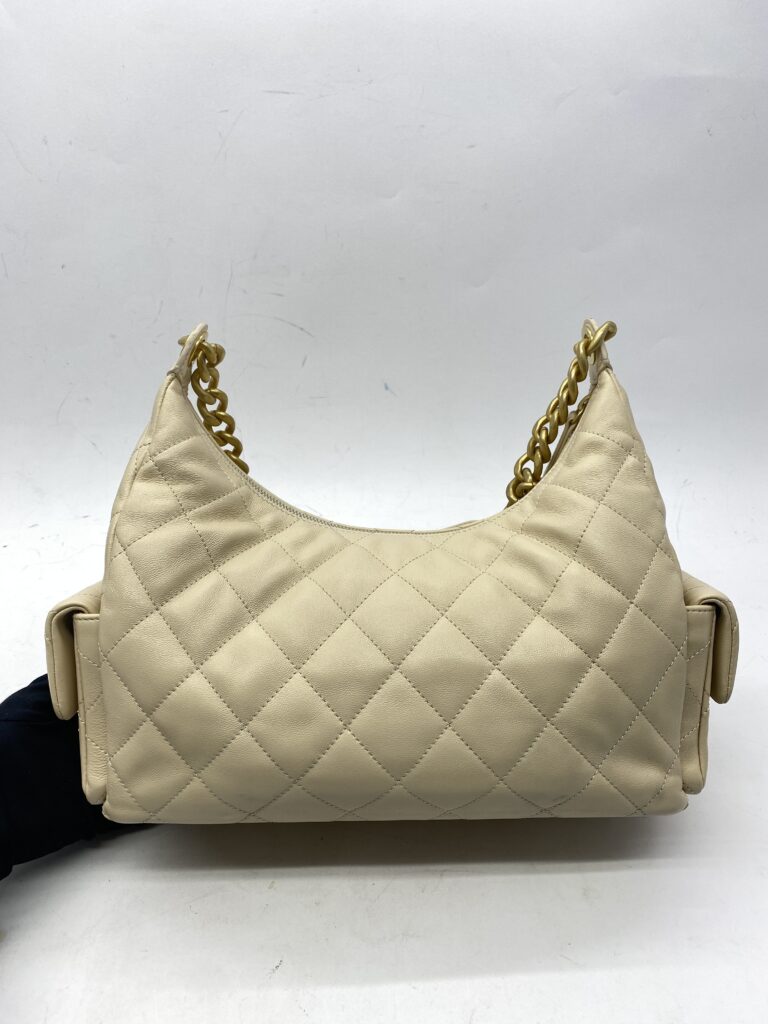 Hobo Maxi Lambskin Beige