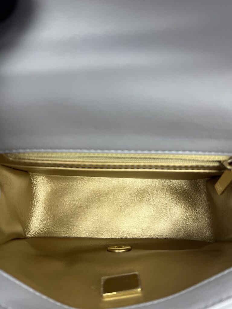 Mini Square Pearl Crush Light Grey