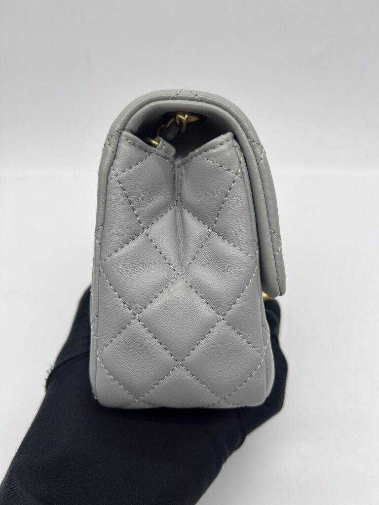 Mini Square Pearl Crush Light Grey