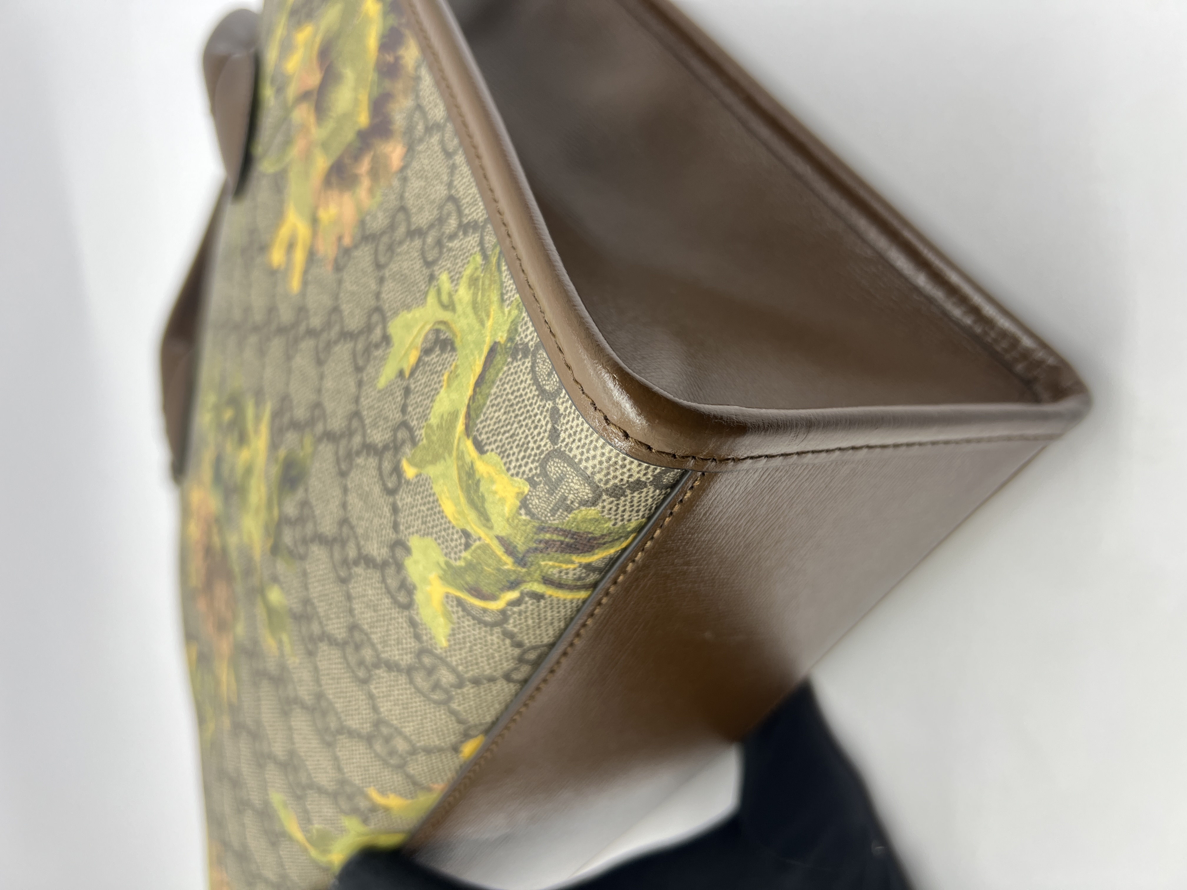 Vertical Tote Supreme Canvas Brown Flora