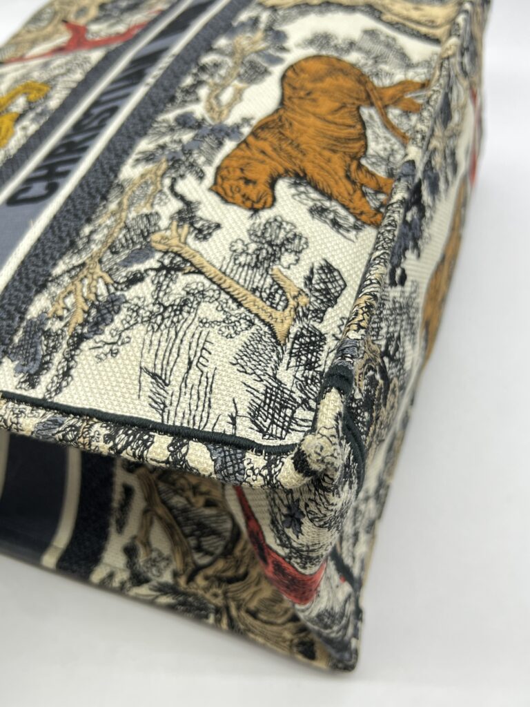 Book Tote Large Embroidery Toile De Jouy Multicolor
