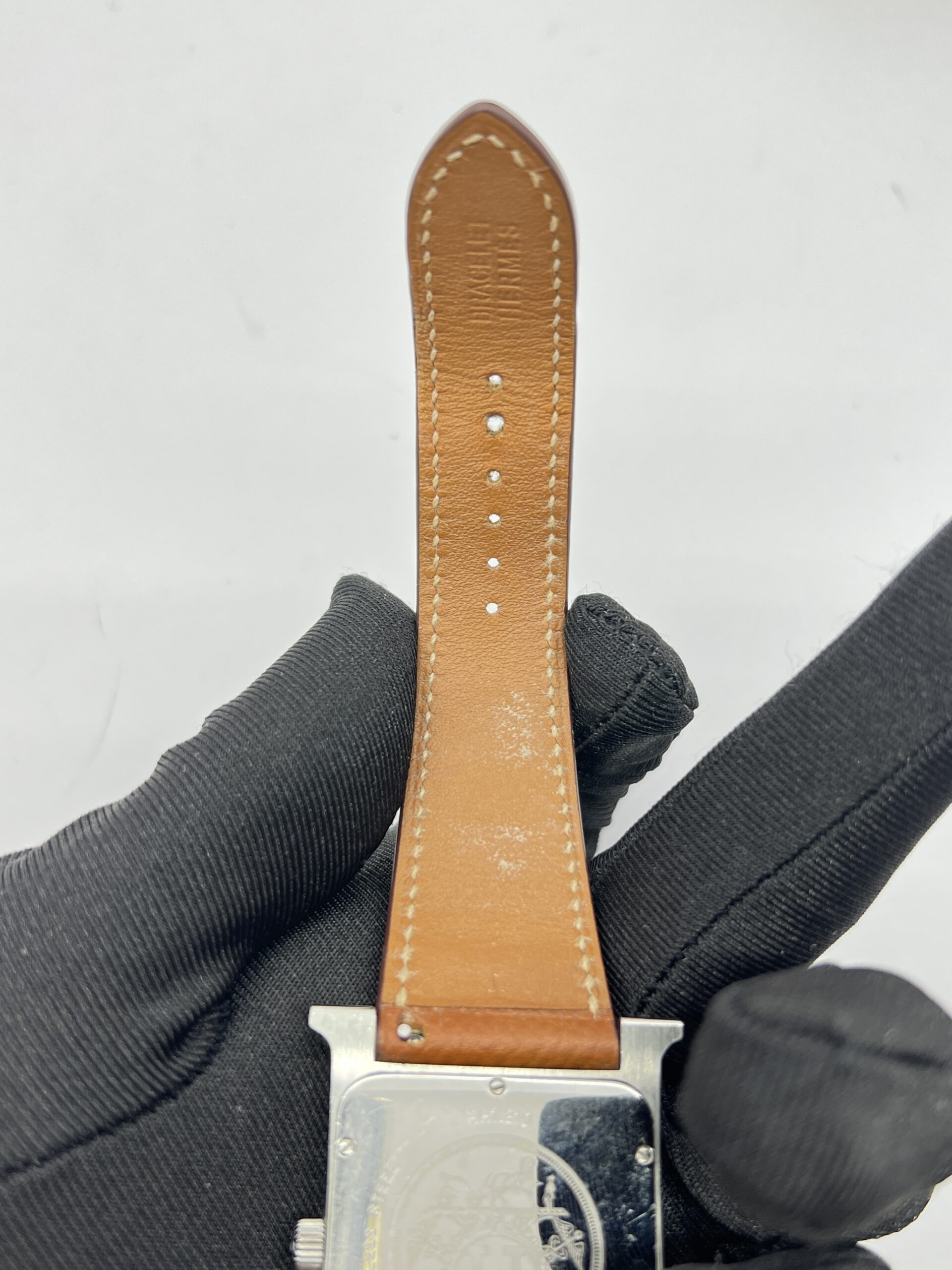 H Hour GM Epsom Gold