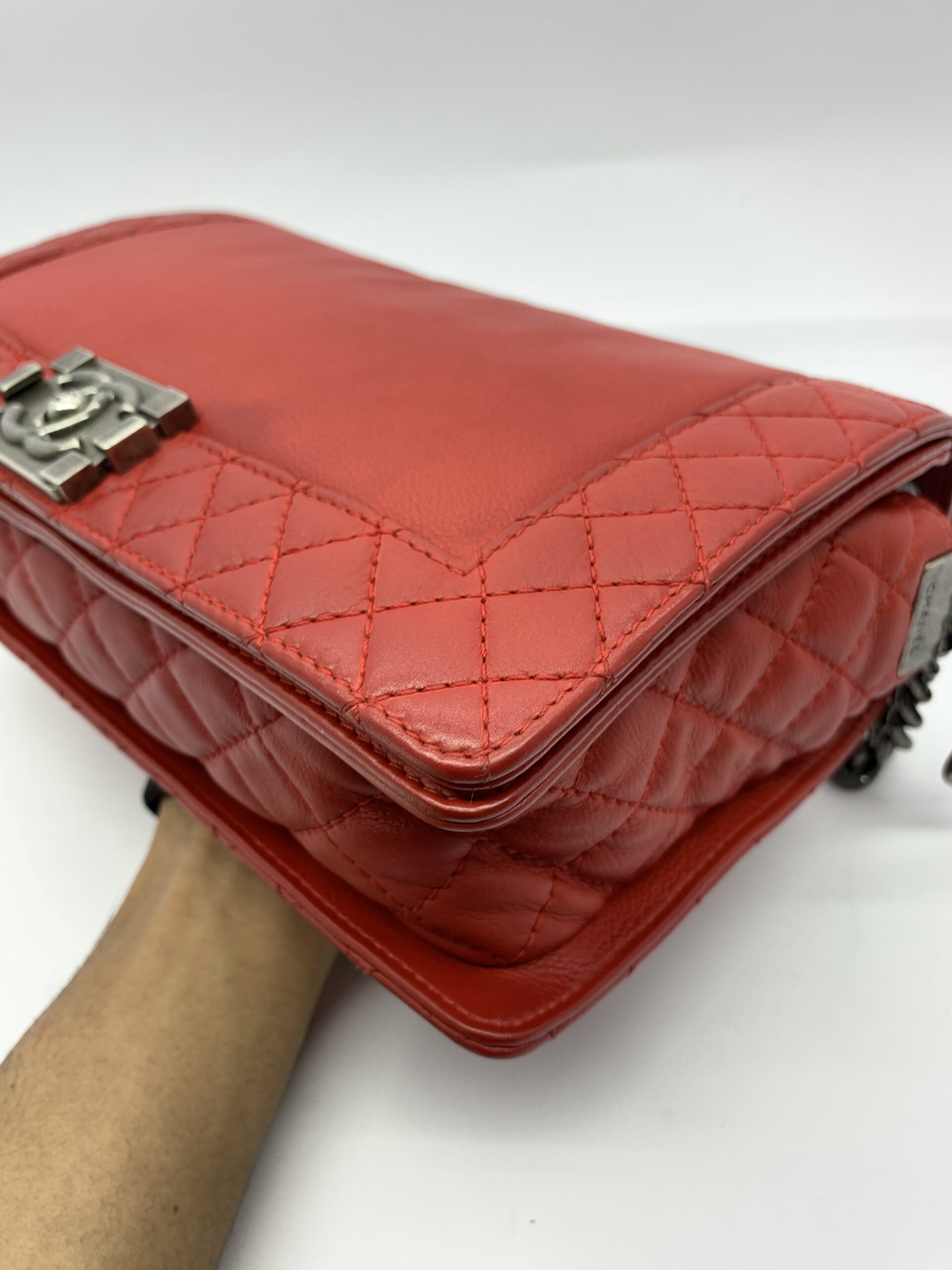 Boy 28 Reverso Calf Red