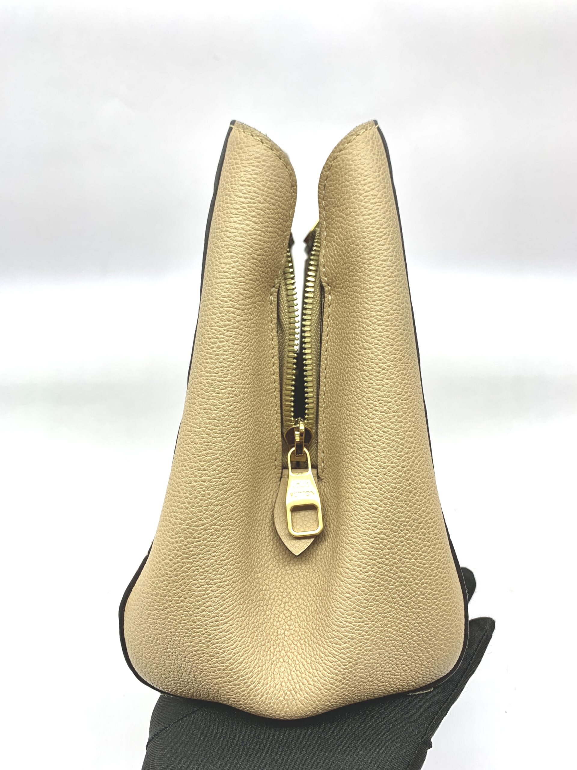 Montaigne Mm Monogram Empriente Creme