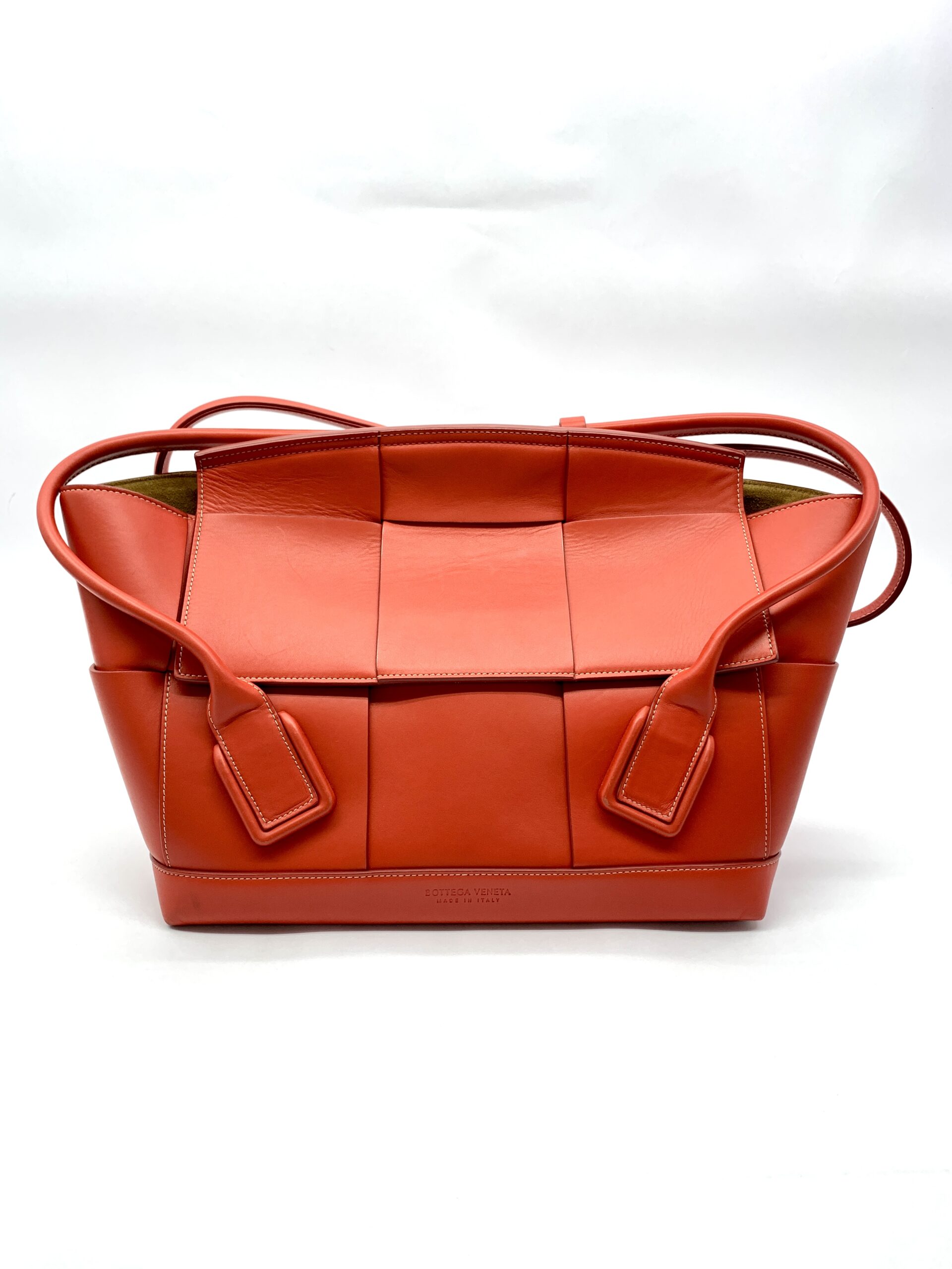Arco Tote Red
