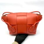 Arco Tote Red