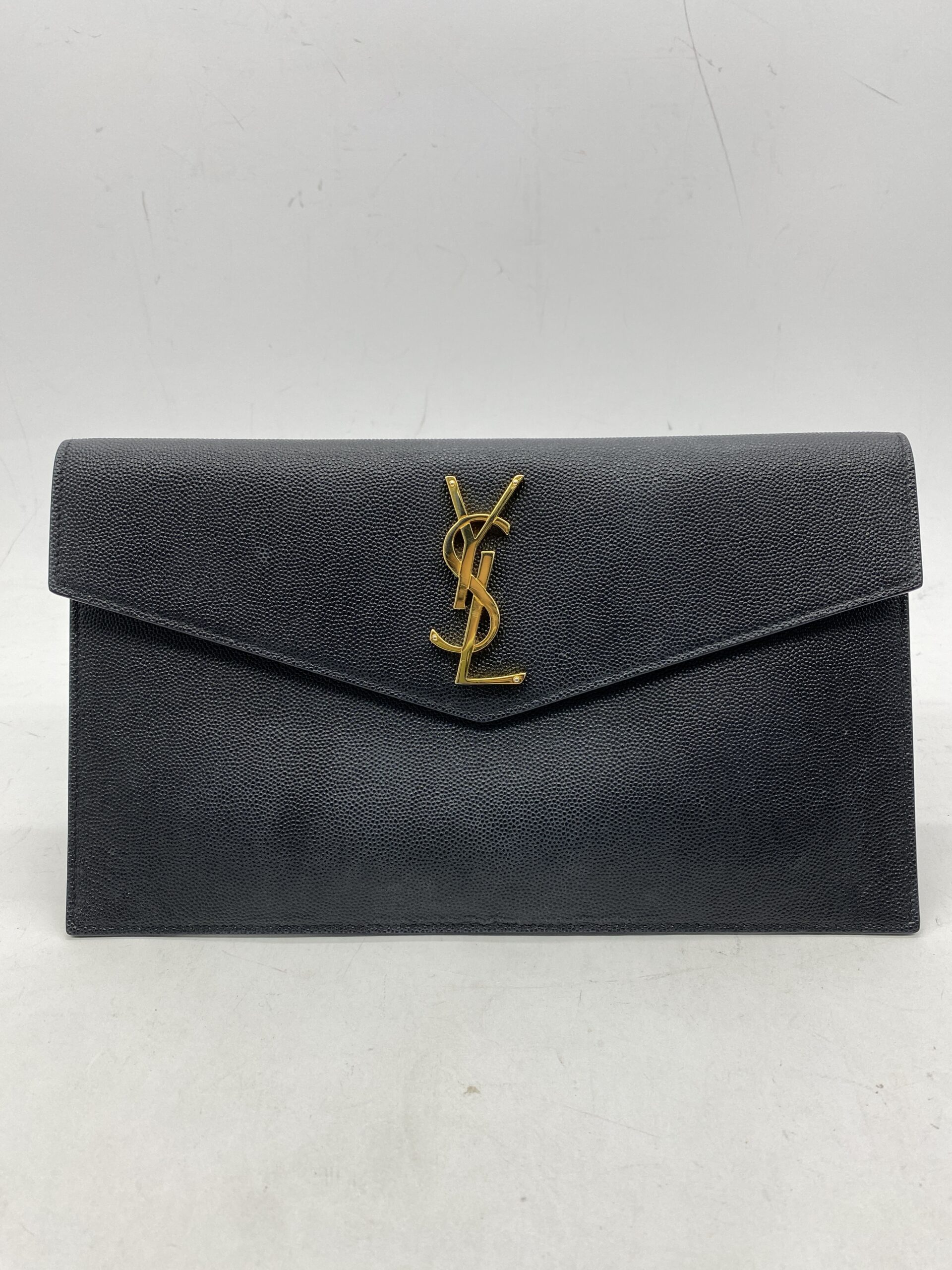Uptown Clutch Grain Black