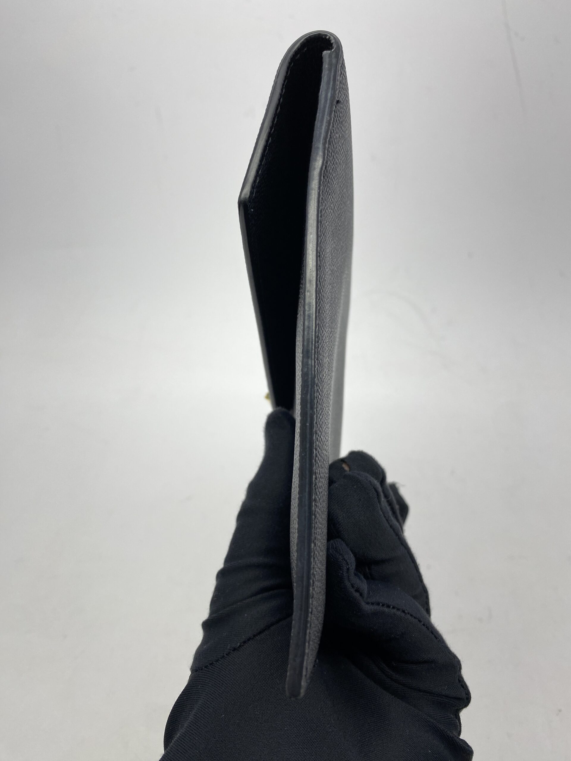 Uptown Clutch Grain Black