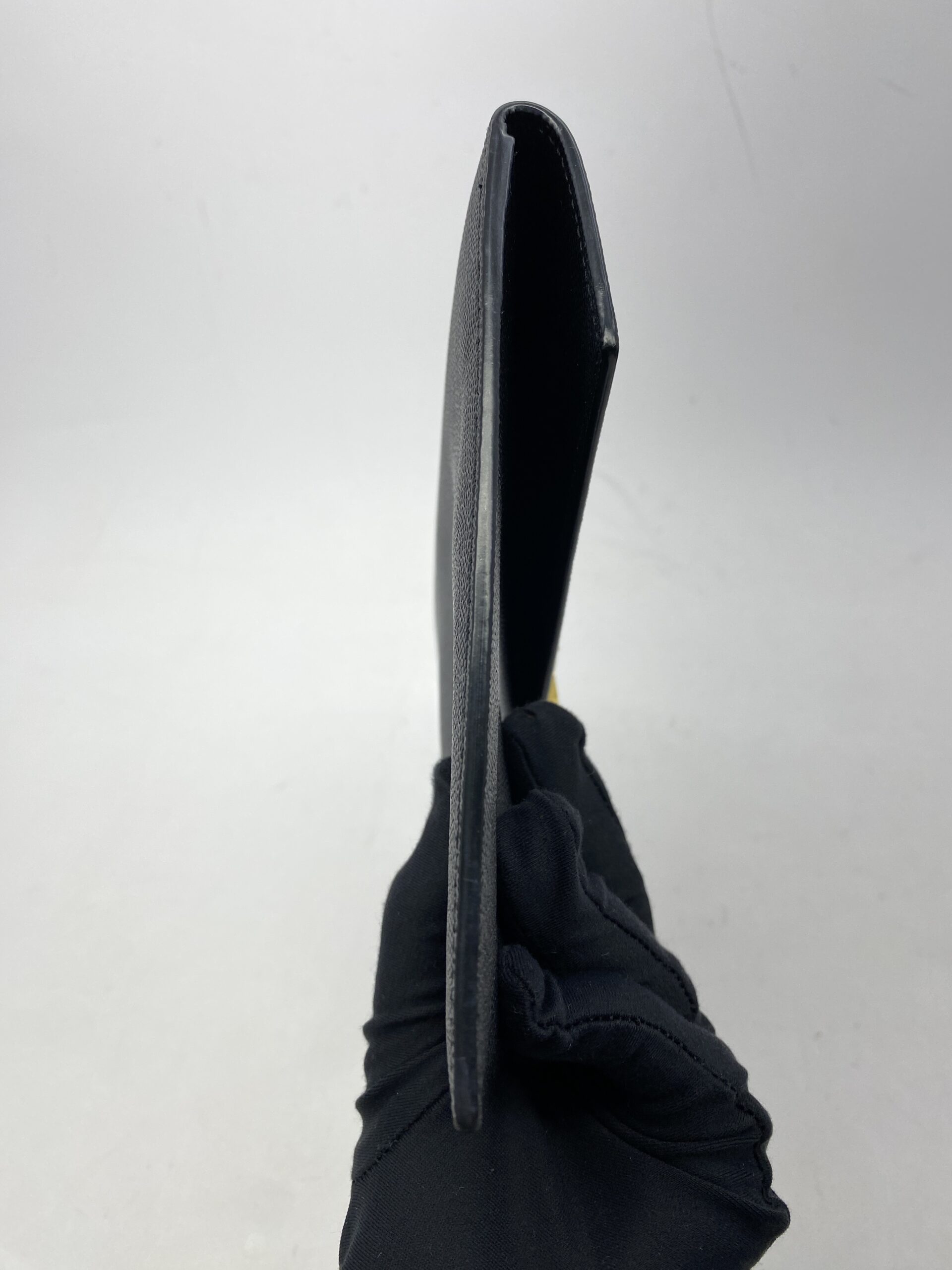 Uptown Clutch Grain Black