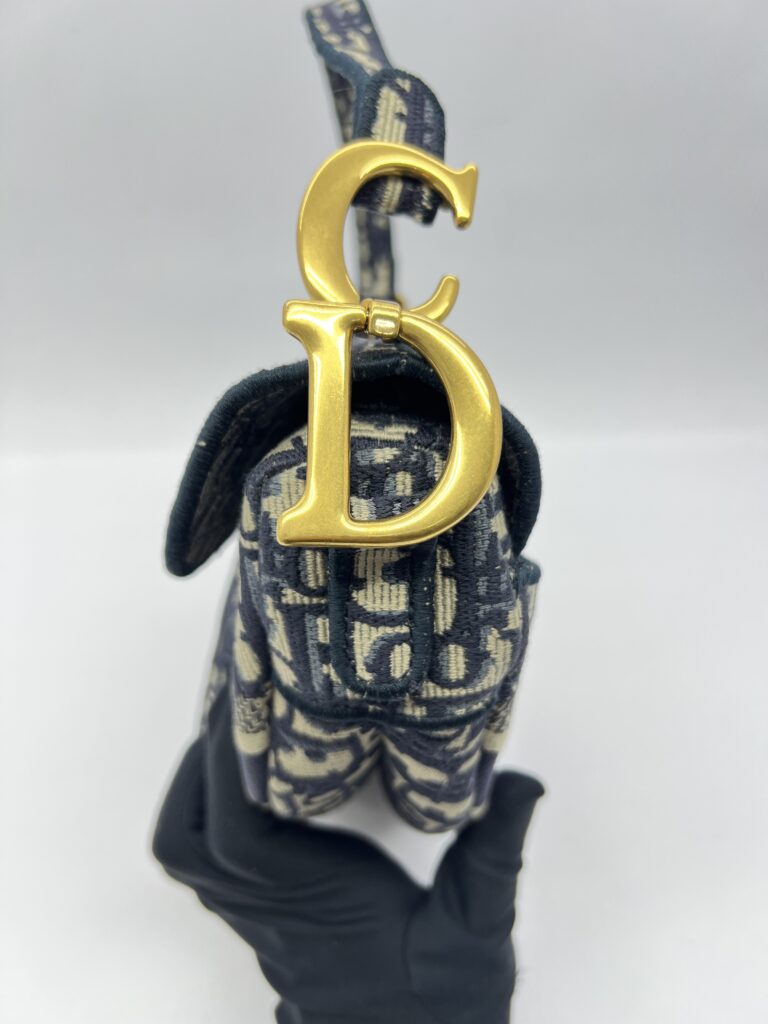 Saddle Medium Oblique Canvas