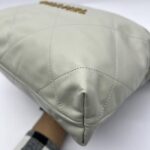 C22 Small Lamb Light Grey