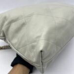 C22 Small Lamb Light Grey