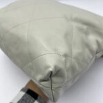 C22 Small Lamb Light Grey