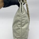 C22 Small Lamb Light Grey