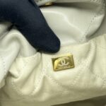 C22 Small Lamb Light Grey