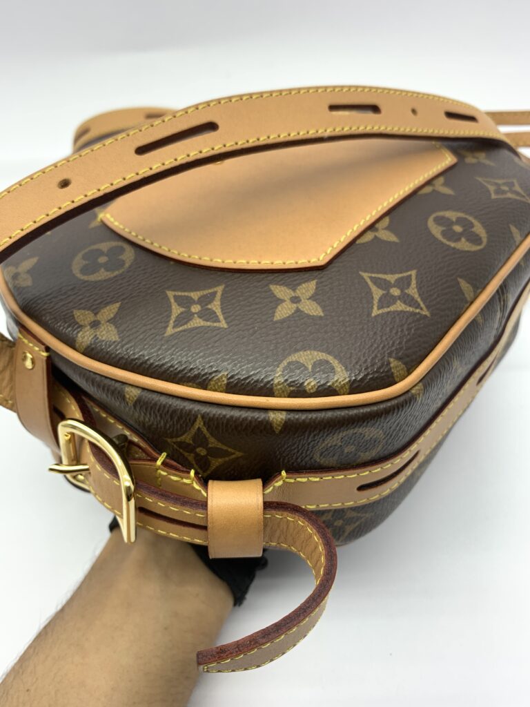 Boite Chapeau Monogram