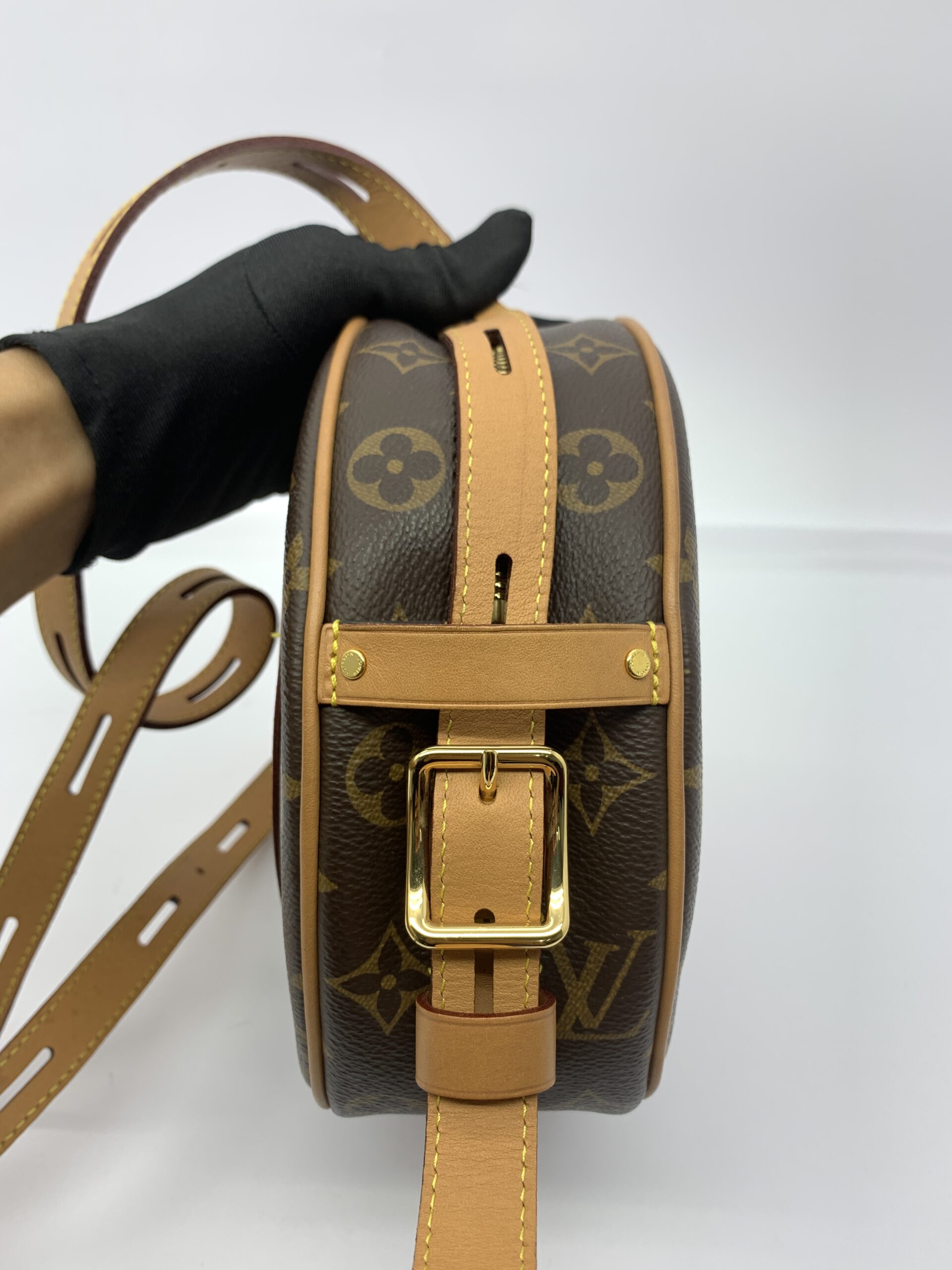 Boite Chapeau Monogram