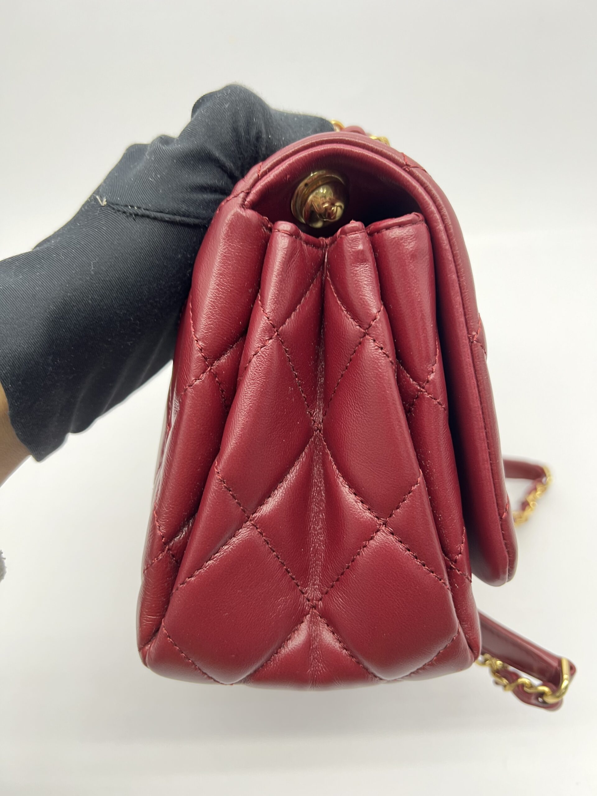 Color Match Flap Burgundy