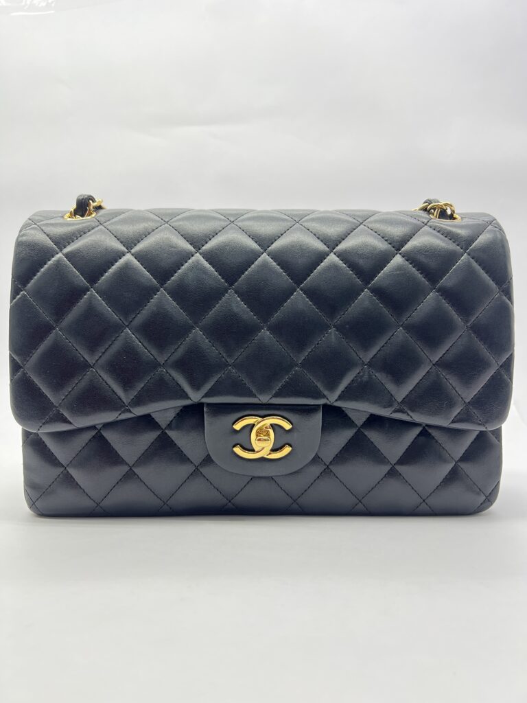 Classic Jumbo D-Flap Lambskin Black