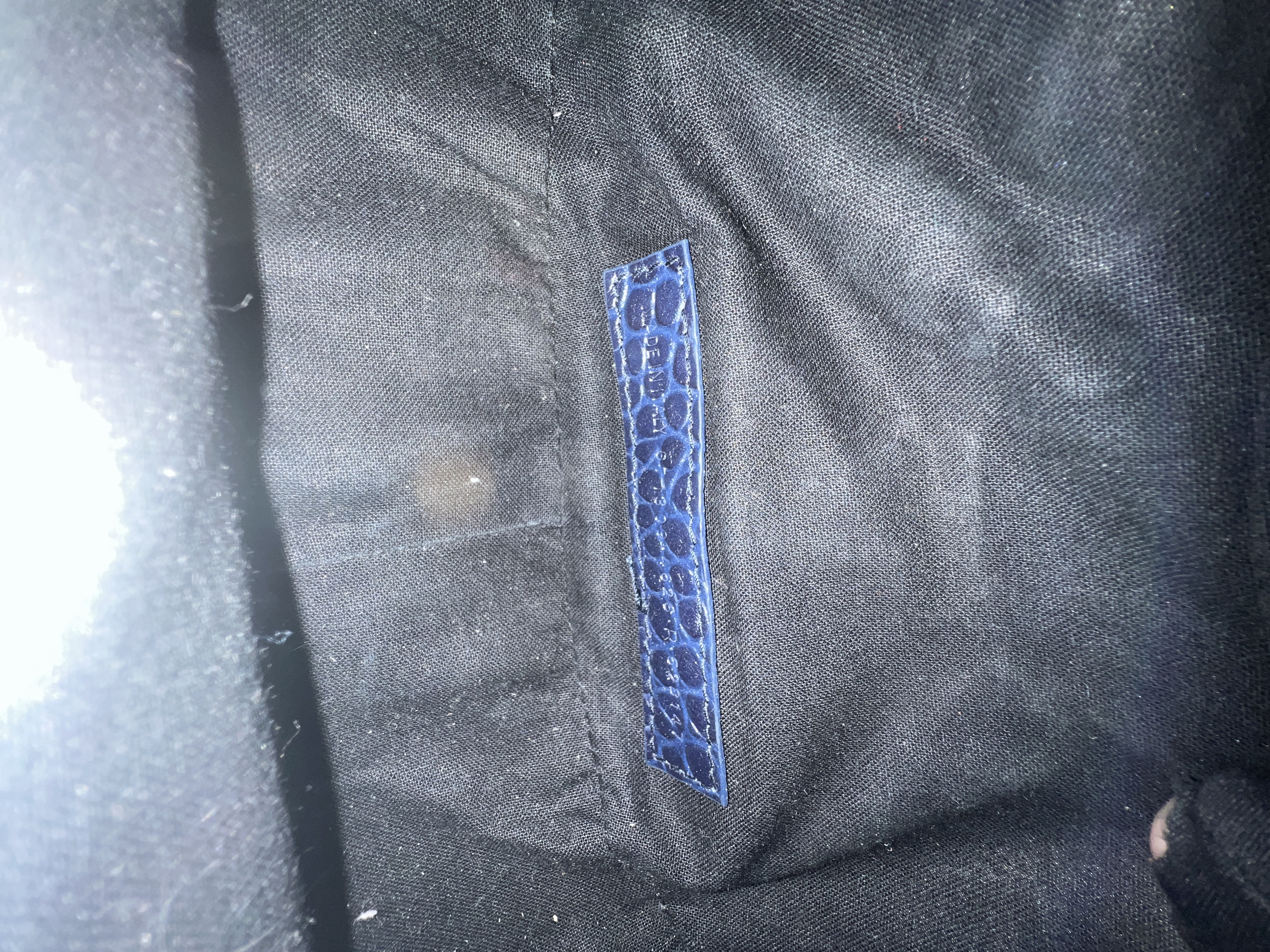 LE Cagole XS Croco Navy