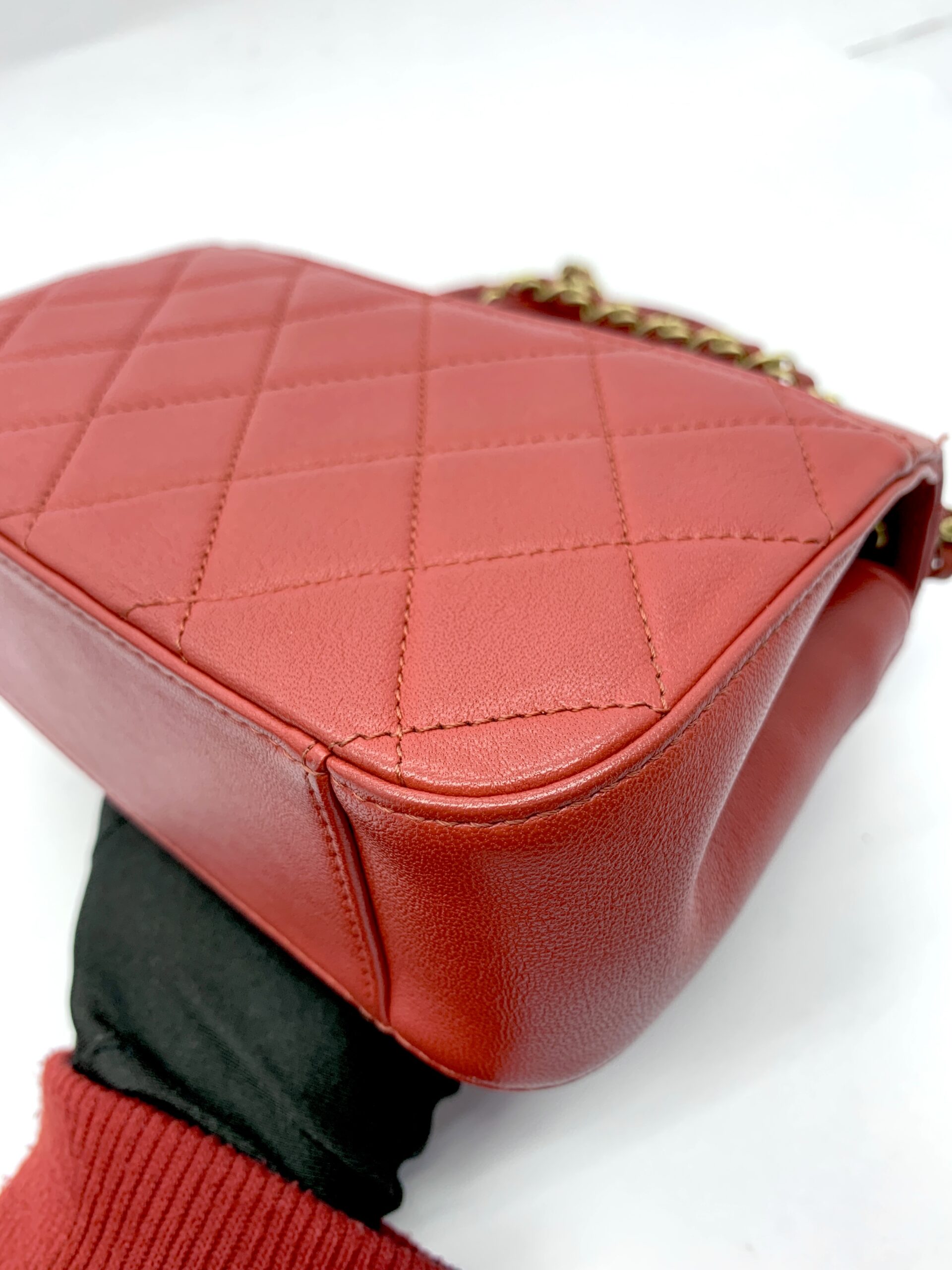 Infinity Top Handle Red