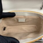 Padlock Slingbag GG Supreme Ivory Saffran