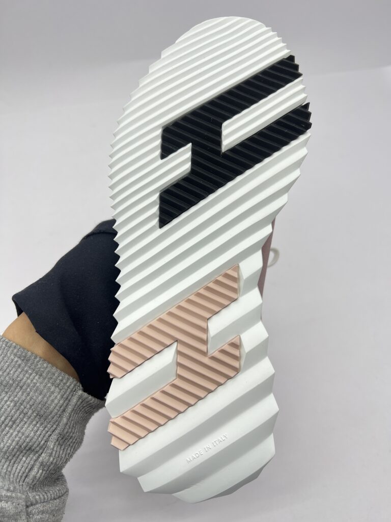 Bounching Sneakers Rose Aquarelle