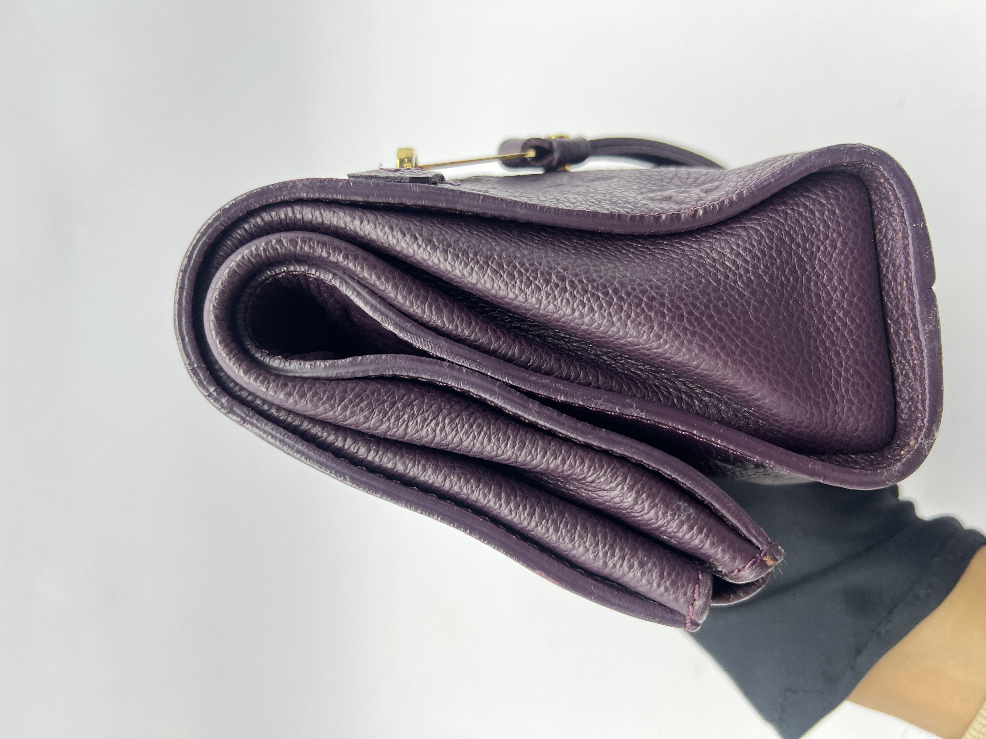 Petillante Clutch Monogram Empriente Purple Flame