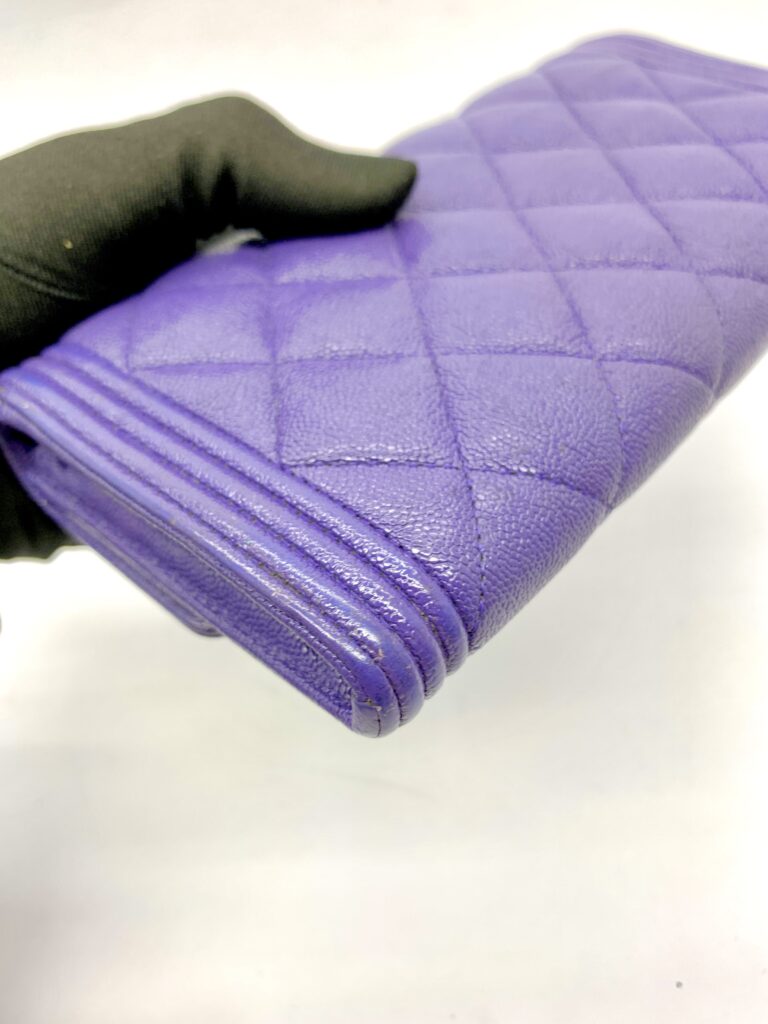 Boy Wallet Caviar Purple