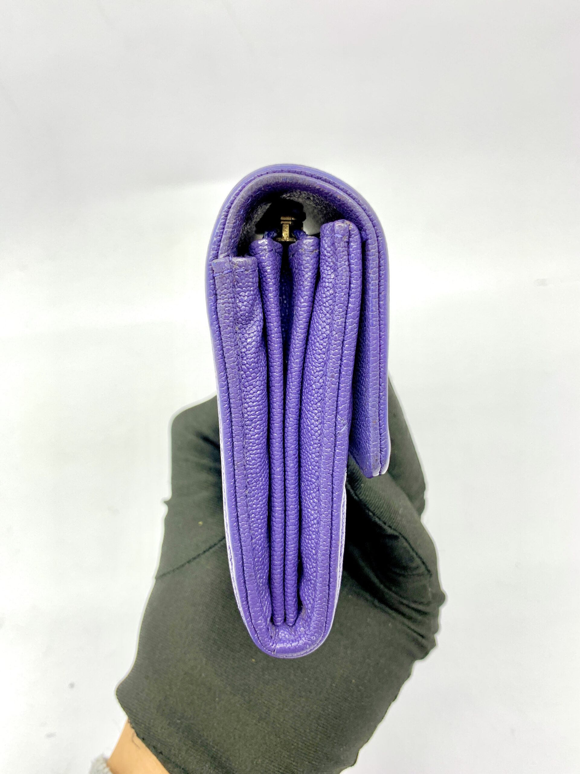 Boy Wallet Caviar Purple