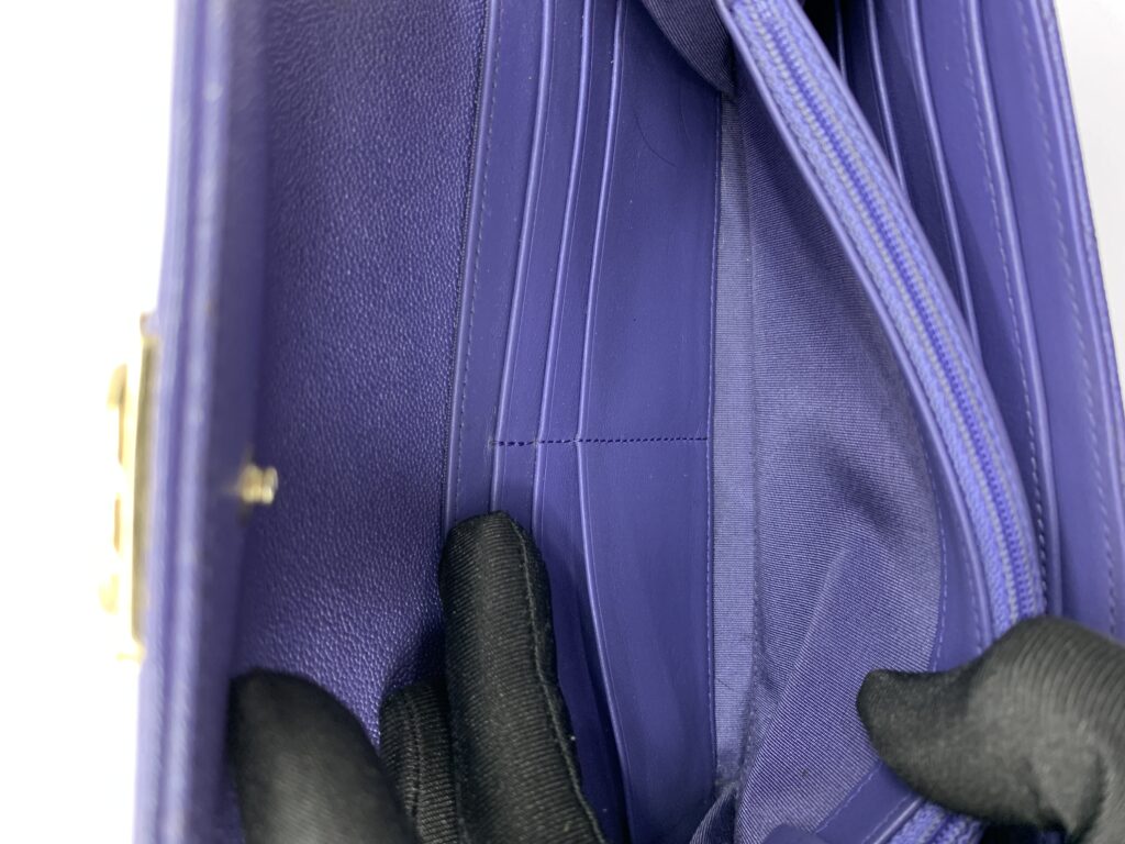 Boy Wallet Caviar Purple