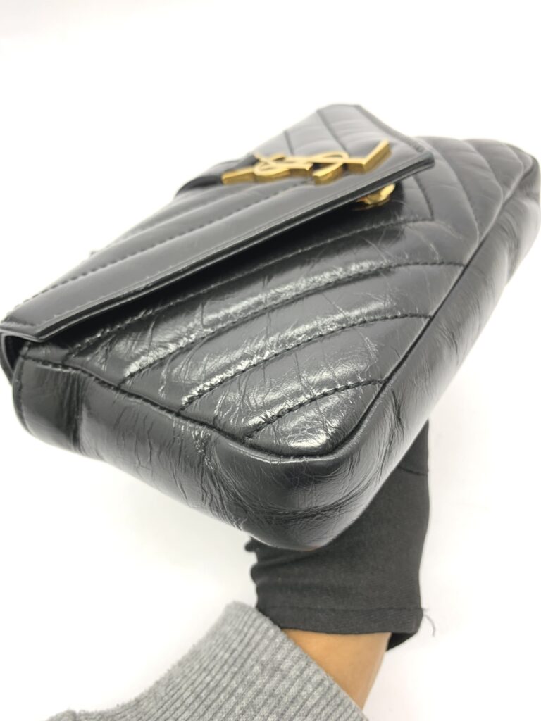 College Woc Black Crackled Leather