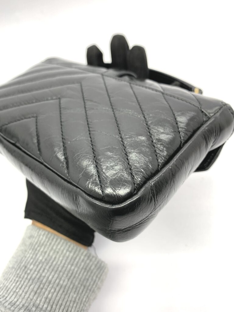 College Woc Black Crackled Leather