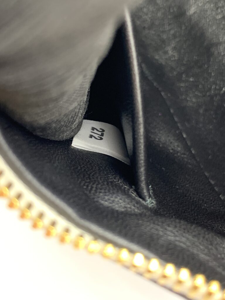 Travrtine Shoulder Bag Bianco Arque Leather