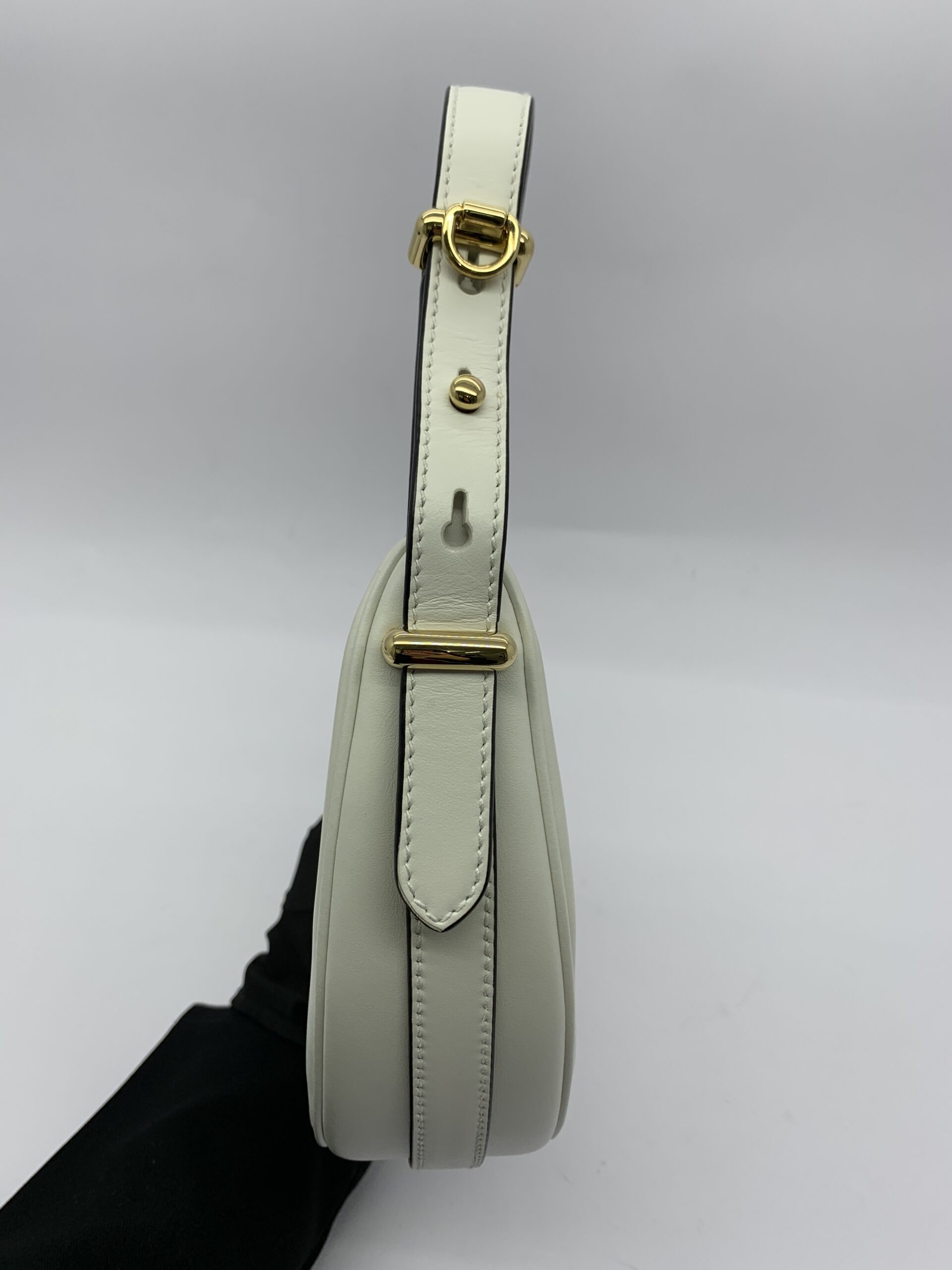 Travrtine Shoulder Bag Bianco Arque Leather