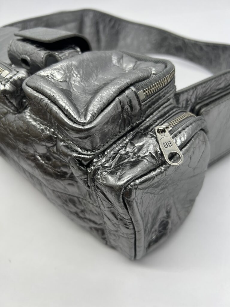 Superbusy Metallic Silver