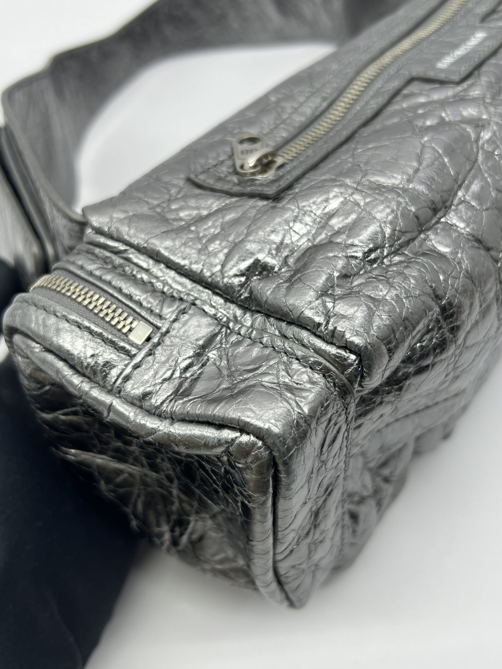 Superbusy Metallic Silver