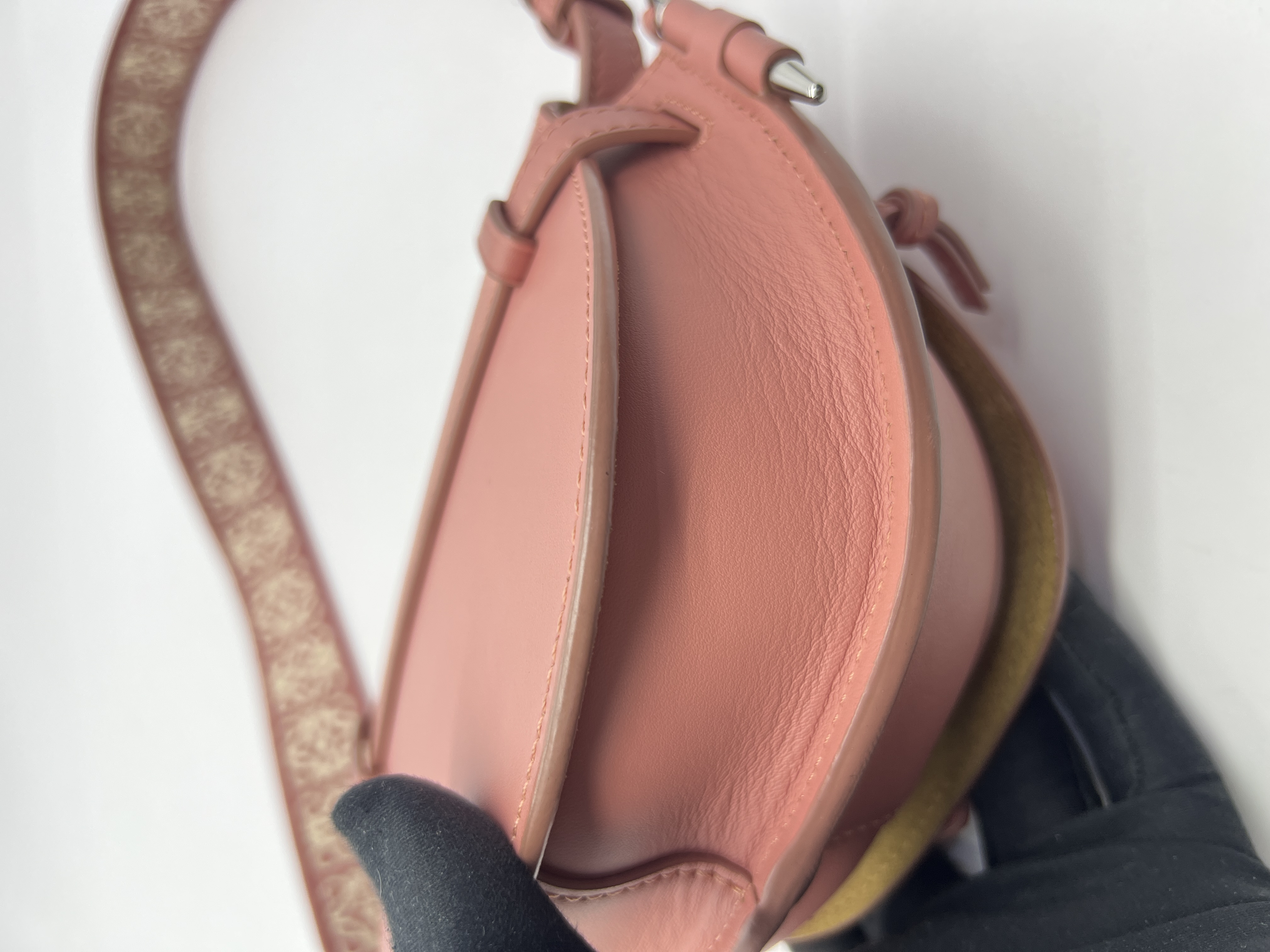 Gate Dual Mini Peach