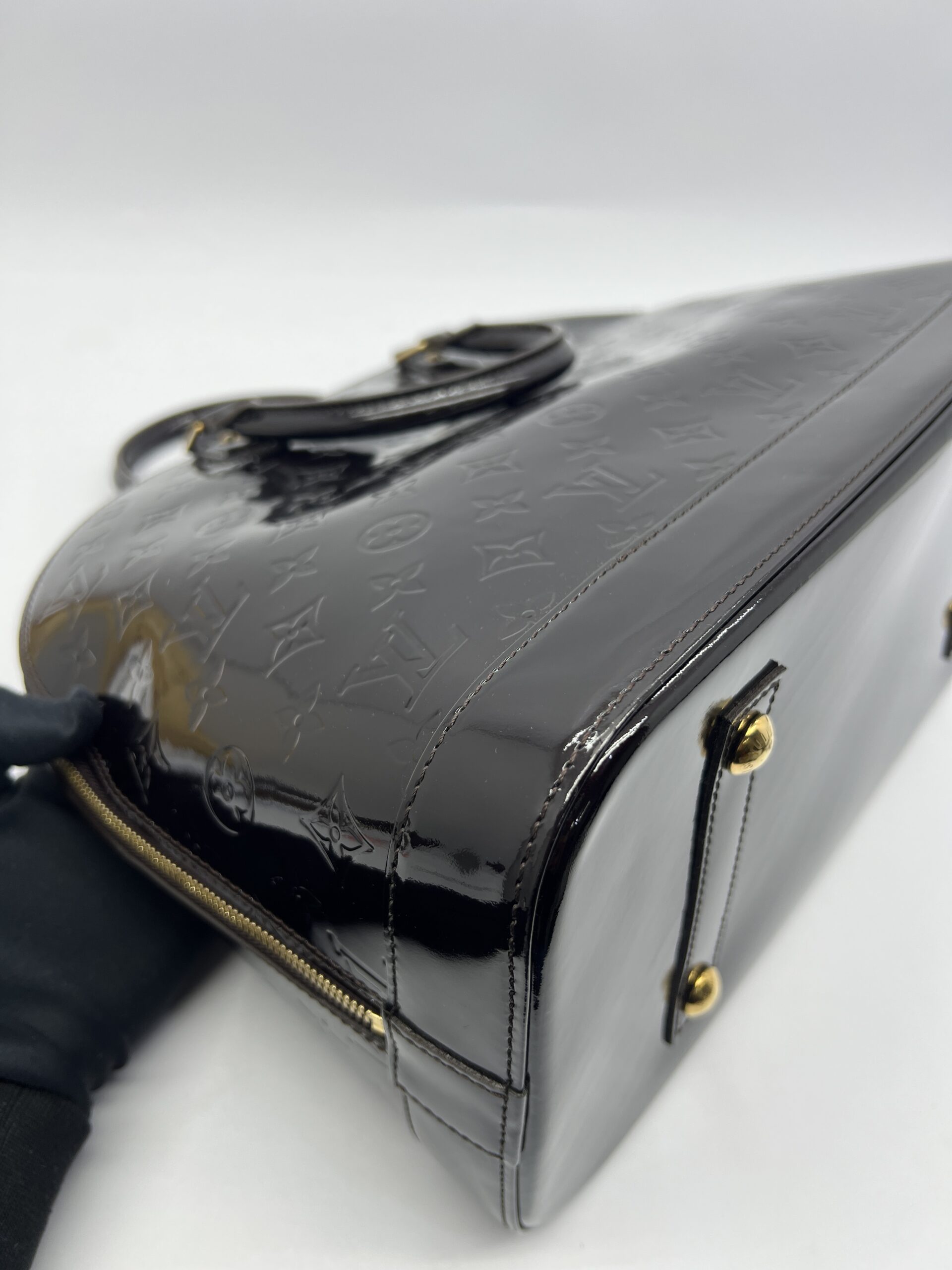 Alma Gm Monogram Vernis Amarante