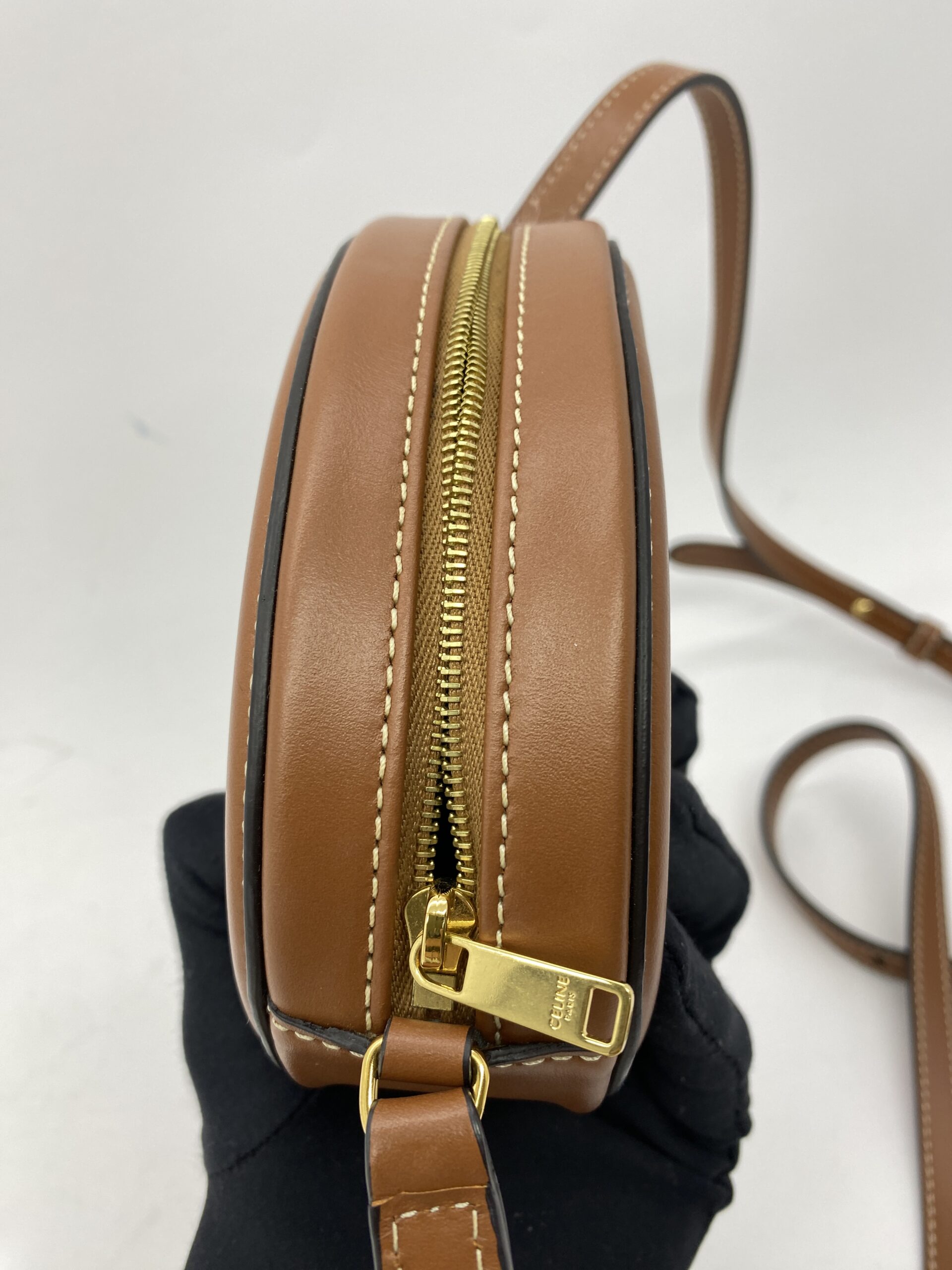 Oval Purse Tan