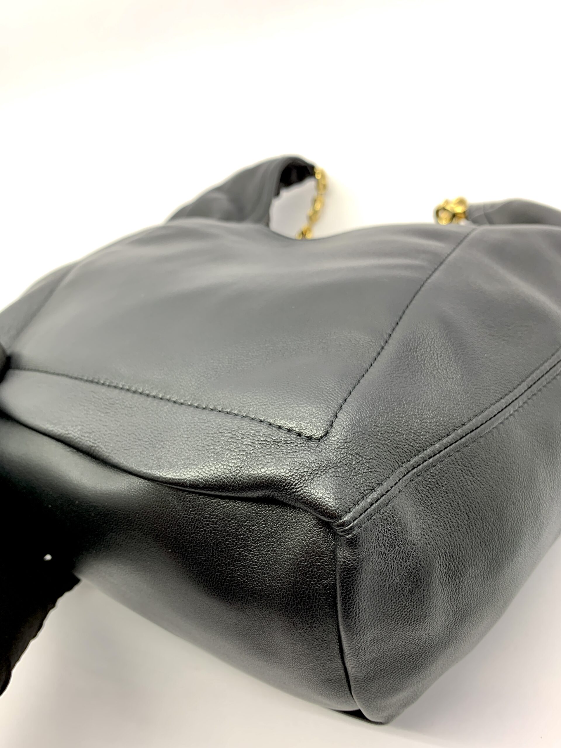 Squieeze Small Lambskin Black