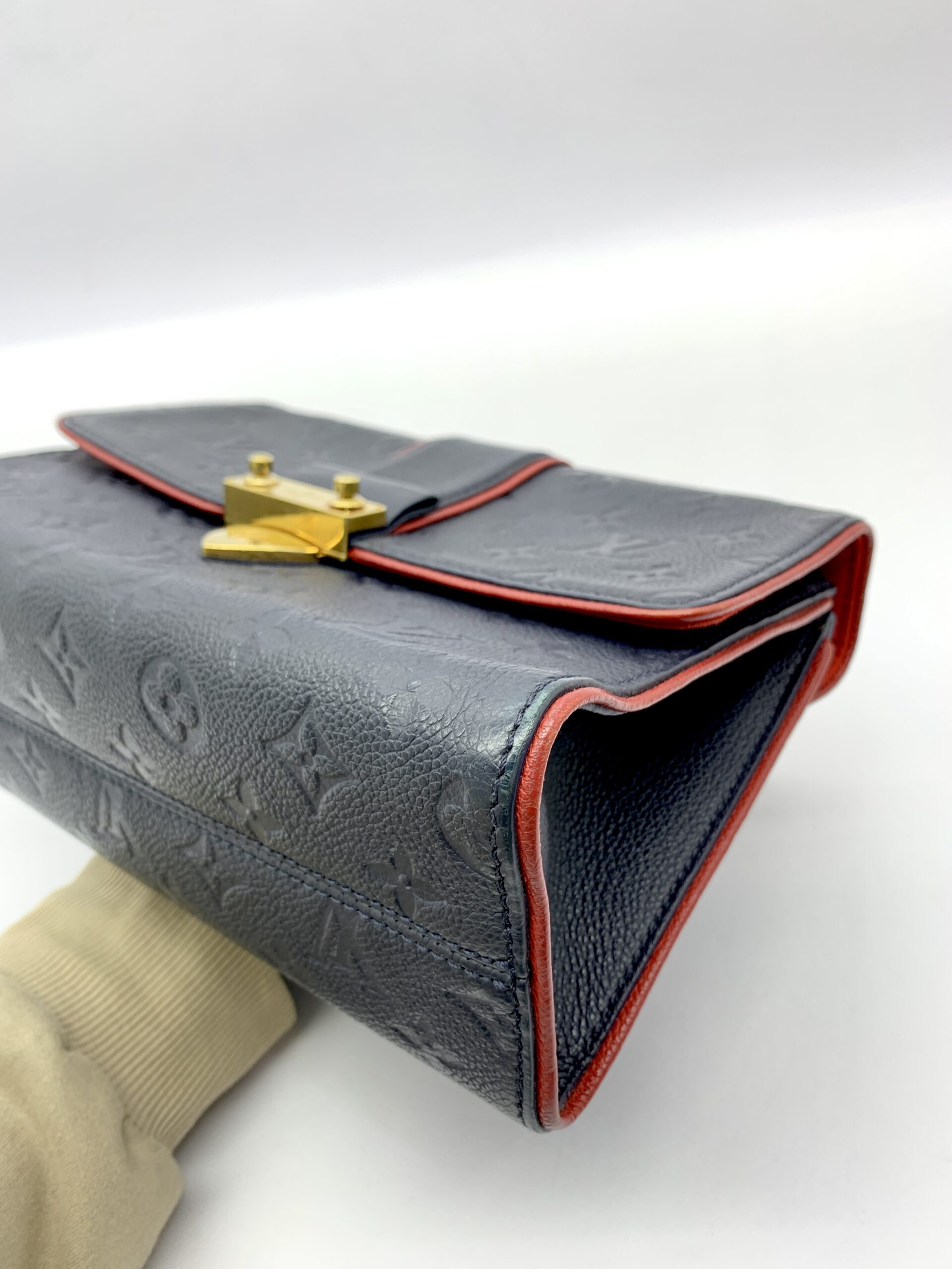 ST Sulpice PM Monogram Empreinte Marine Rouge