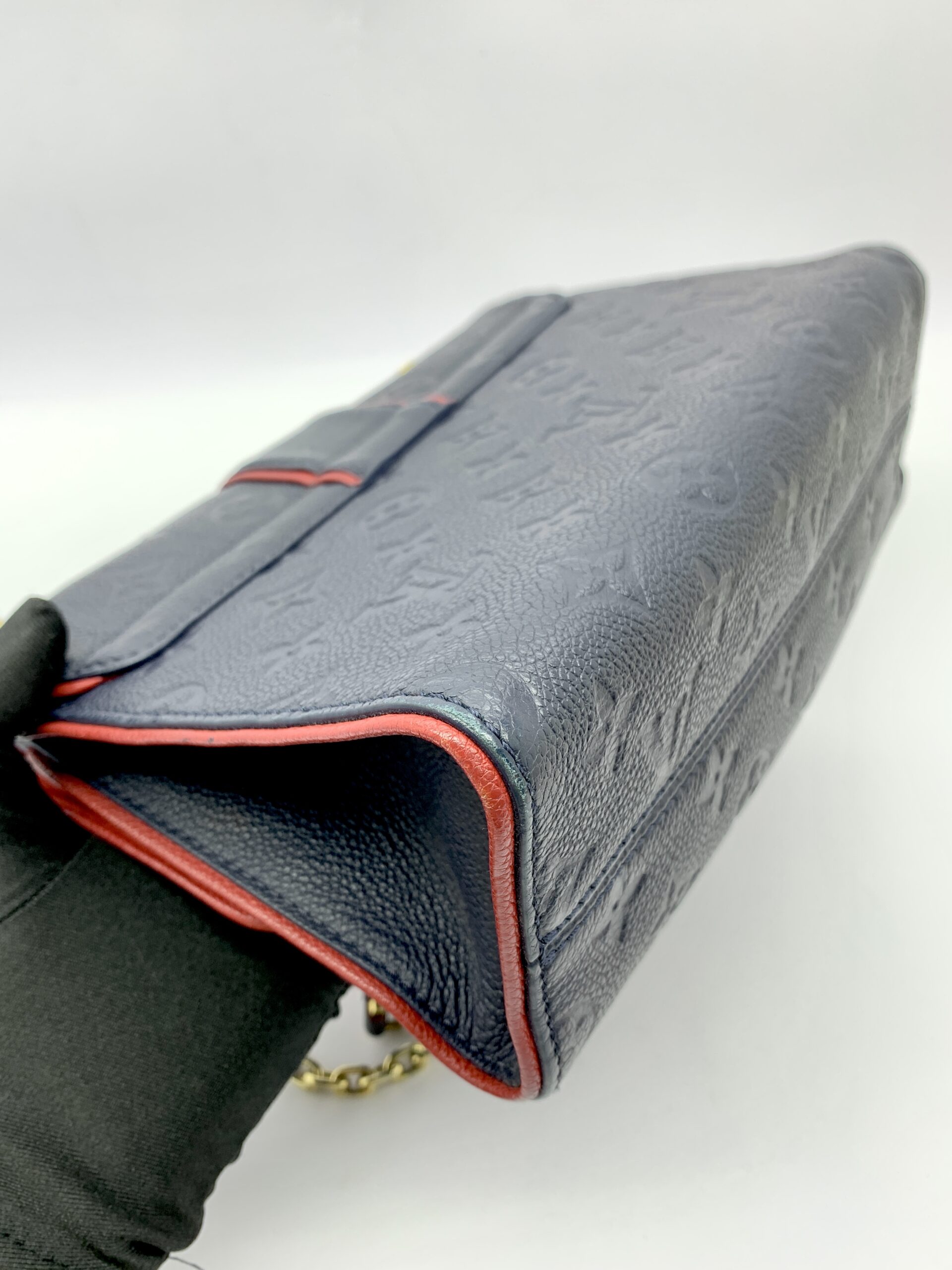 ST Sulpice PM Monogram Empreinte Marine Rouge