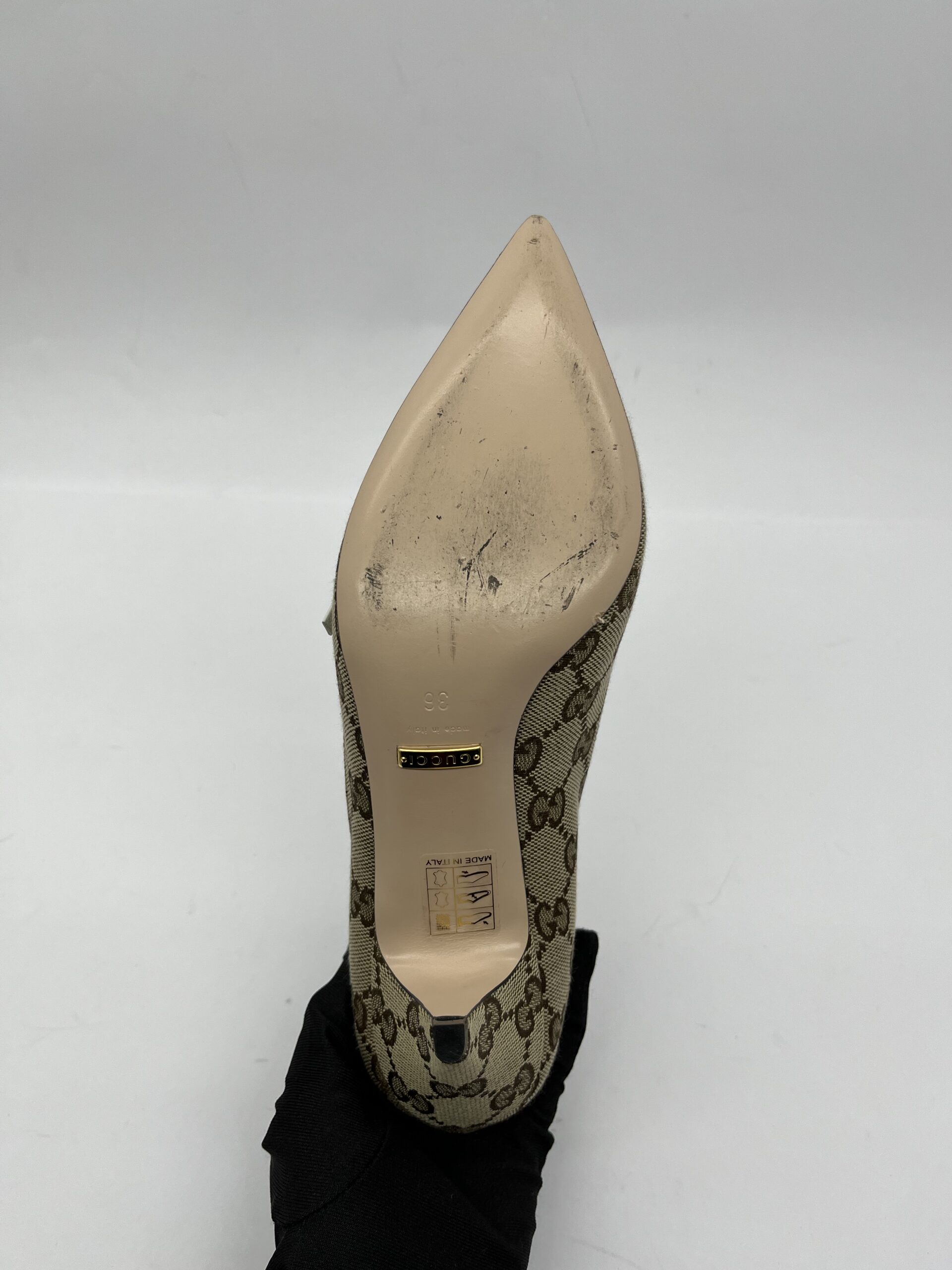 Pump Heel GG Supreme White