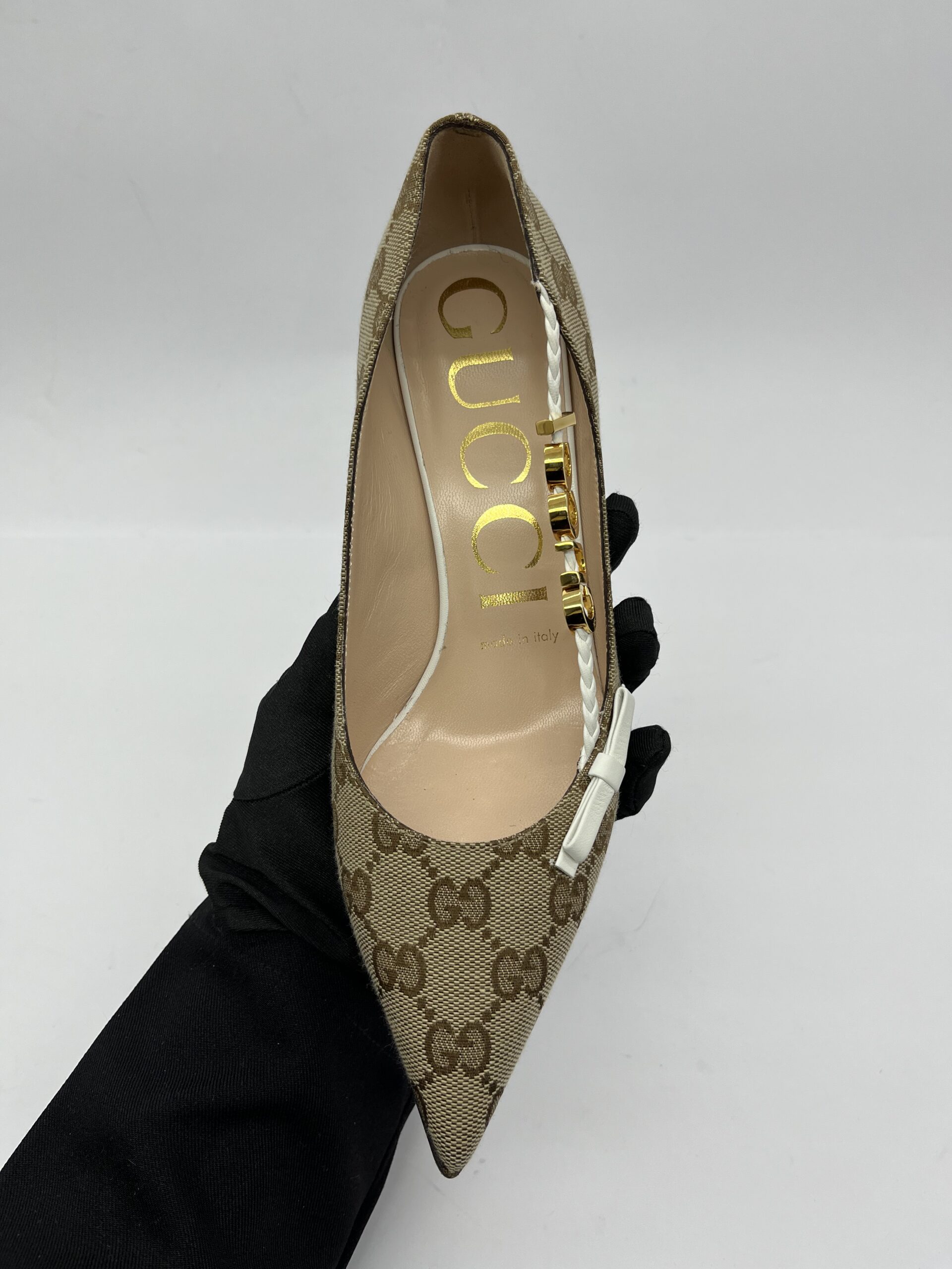 Pump Heel GG Supreme White