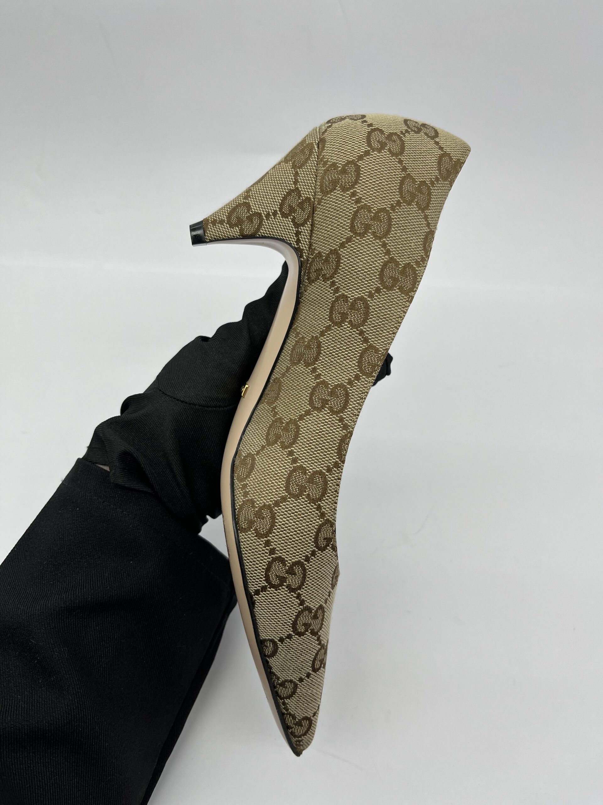 Pump Heel GG Supreme White