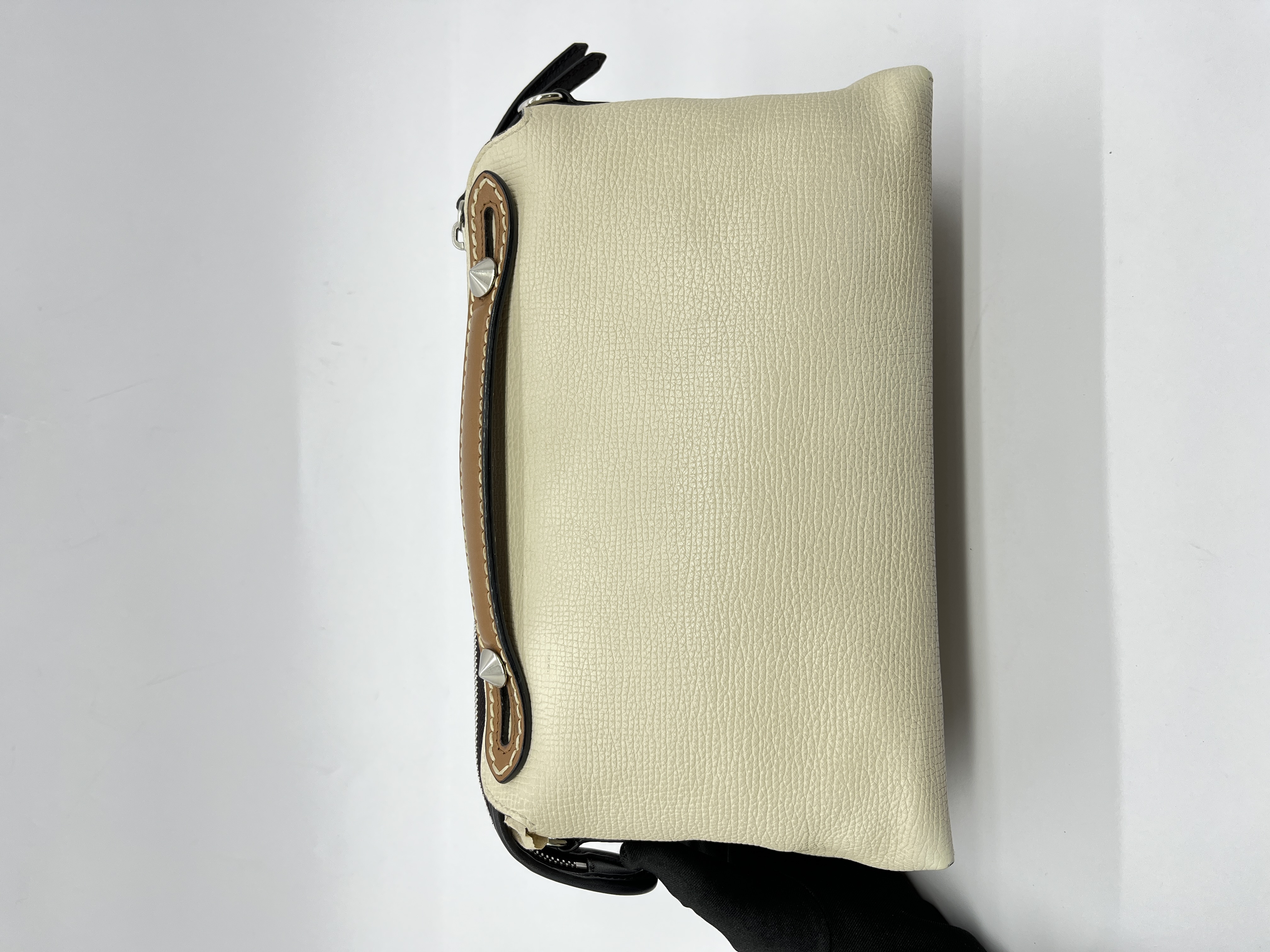 By The Way Medium Camelia Creme