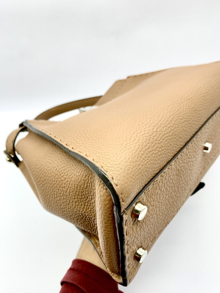 Peekaboo Selleria Brown